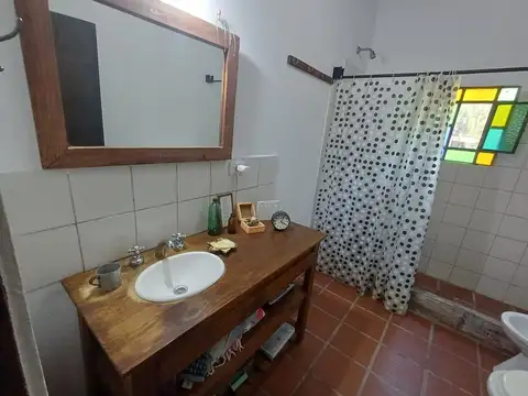 VENTA CASA DE CAMPO 4 AMB.PILETA EXALT.DE LA CRUZ
