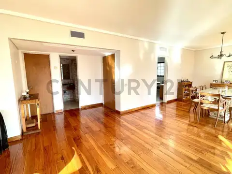 Departamento 4 ambientes con 3 baños