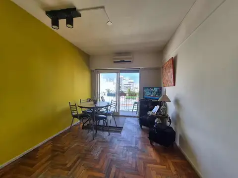 VENTA 3 AMBIENTES EN ALMAGRO, A REFACCIONAR  