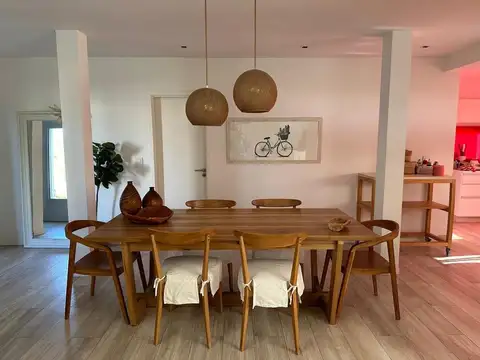 Divina casa en barrio Sta. Isabel 1 usd 245.000.-