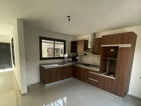 Venta departamento 3 ambientes Moreno