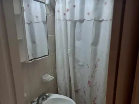 Lamadrid 2400, Piso B