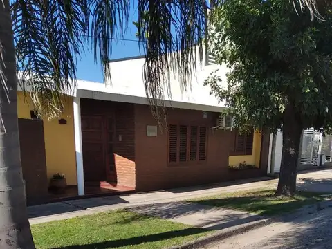 VENTA- Casa en Arroyo Seco - Gaboto 141 bis