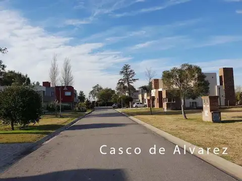 OPORTUNIDAD VENTA CASA 5 AMBIENTES 