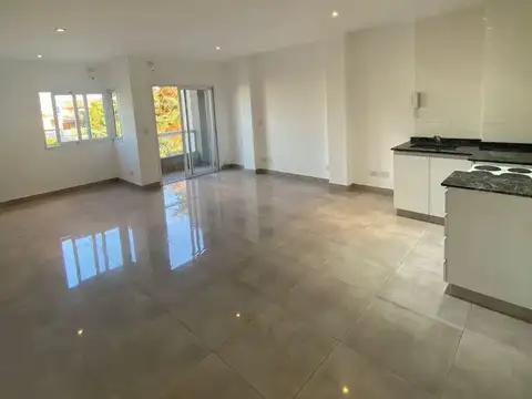 Alquiler Monoambiente 45 m² con Balcon y Bajas Expensas