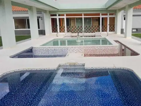 Miralagos 1