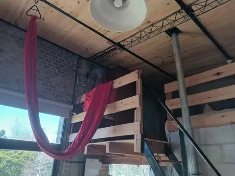 Casa 2 ambientes con 1 baño