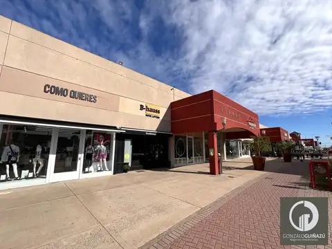 Fisherton, Rosario Shopping Plaza Open Mall