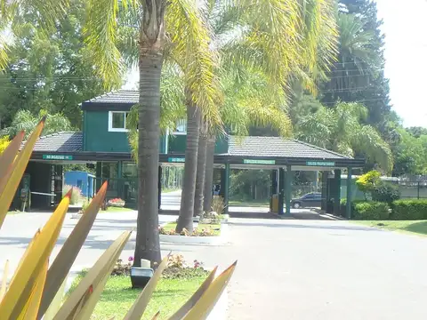 Av. Soberanía Nacional al 500