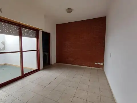 Vera Mujica 900