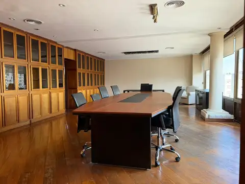 Oficina amoblada en pleno centro - Corrientes 931 09