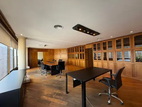 Oficina 4 ambientes con 1 baño