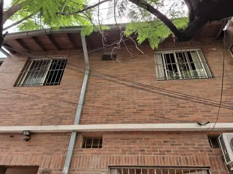 Las Heras 5000, Piso 1