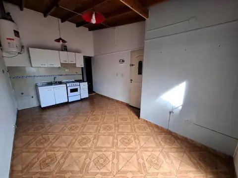 Departamento en Alquiler en Tablada, $ 440.000