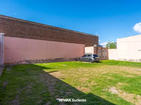 Cochera en venta B. Pacífico- Tucuman 1200