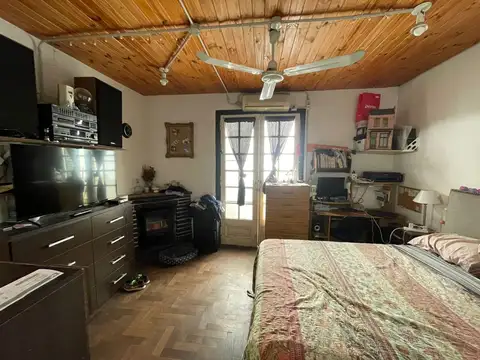 Depto Tipo Casa en Venta 60 años
