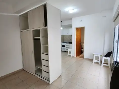 Virrey Cevallos 100, Piso 1