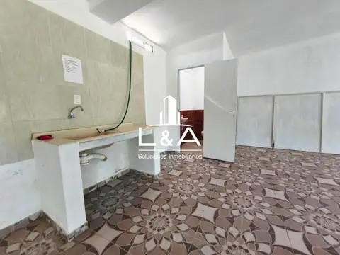 Local en Alquiler en La Silleta, $ 400.000