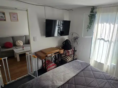 Depto Tipo Casa en Venta 50 años