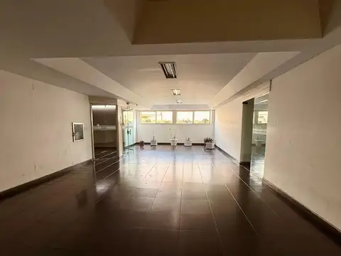 Local en Venta 46 años
