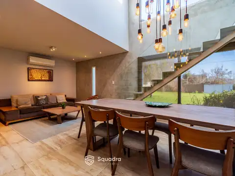 Casa en Venta al Oeste