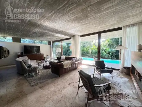 Casa 5 ambientes con 3 baños