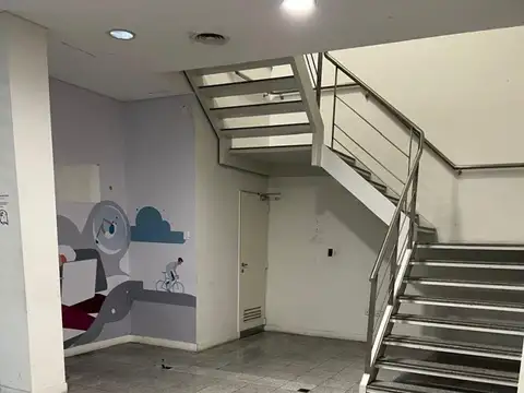 Local - Venta - Argentina, La Matanza - AV JUAN MANUEL DE ROSAS 1091