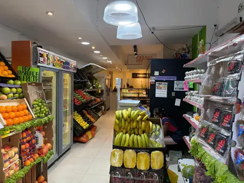 Local en Alquiler 50 años