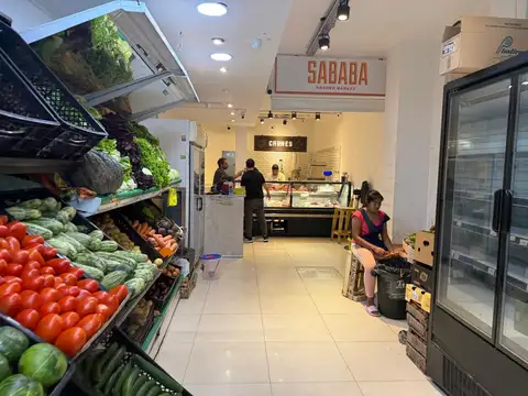 Local en Alquiler 50 años