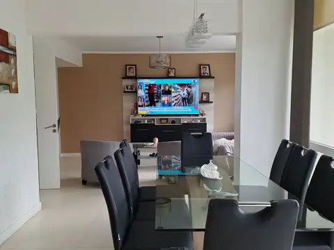 Departamento en Venta en Playa Grande, USD 410.000
