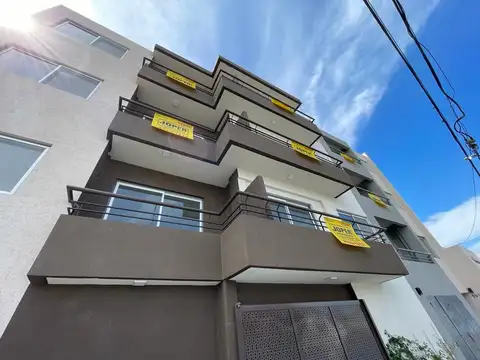 DEPARTAMENTO 2 AMBIENTE EN ALQUILER (POSEE 2 BAÑOS)