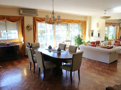 VENTA Depto SEMI PISO de 5 amb. c/coche en PALERMO