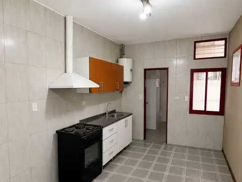 Depto Tipo Casa en Alquiler de 3 dormitorios