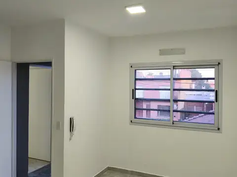 DEPARTAMENTO 2 AMBIENTES A ESTRENAR – SIN EXPENSAS Tres Sargentos 1455, piso 1º por escalera Gerli
