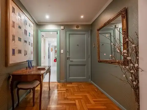 Avenida Alvear 1800