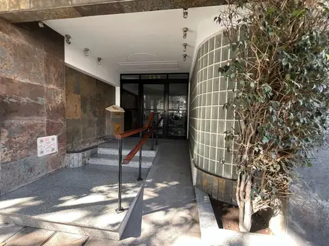 Departamento en Alquiler en Ramos Mejia Sur, $ 800.000