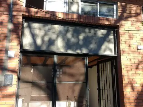 Depto Tipo Casa en Venta de 2 ambientes
