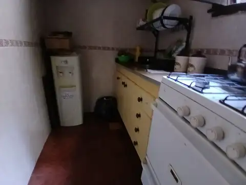 VENTA PH 2 A BANFIELD CENTRO APTO CRÉDITO