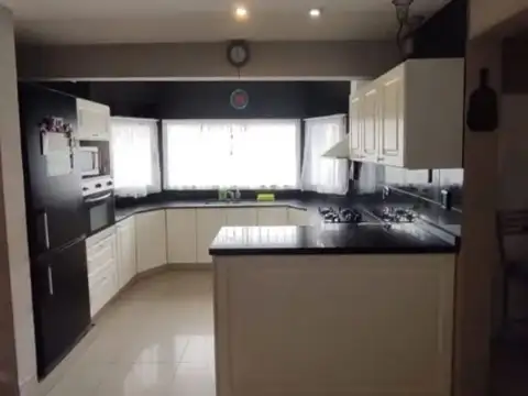 Casa en Venta en Pilar, USD 198.500