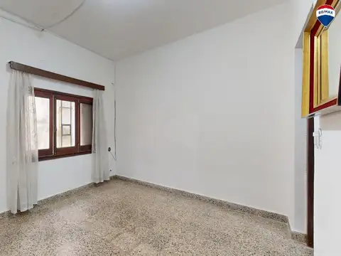 PH 2 AMBIENTES EN VENTA EN GERLI CON TERRAZA