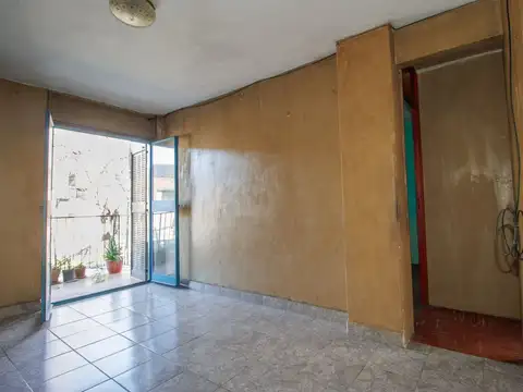 Depto Tipo Casa en Venta 56 años