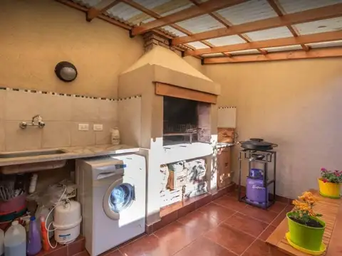 Depto Tipo Casa en Venta 18 años