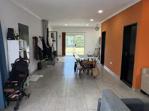 Casa en Venta en Francisco Alvarez, USD 120.000