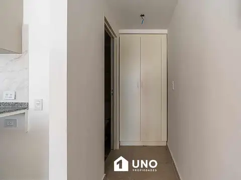 Ovidio Lagos y Mendoza - Ultimo Dpto Monoambiente.