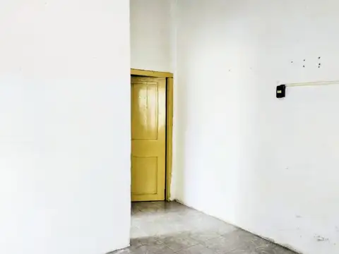 Casa 2 ambientes con 1 baño