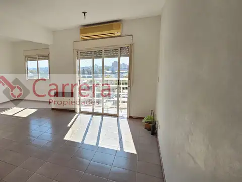 Departamento en Alquiler en Villa Raffo, $ 750.000