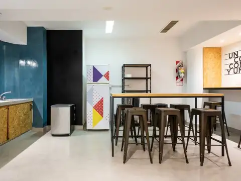 Oficina en Alquiler al Este