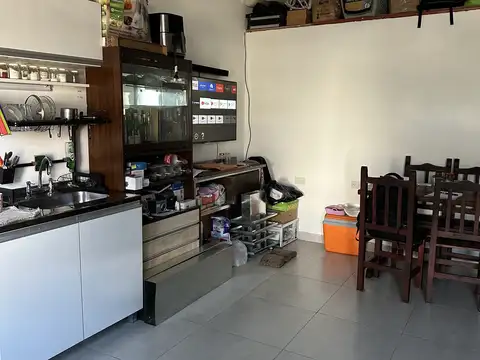 Depto Tipo Casa en Venta de 2 ambientes