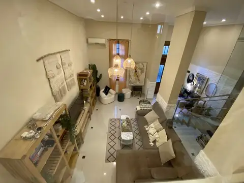 Depto Tipo Casa en Venta en Congreso, USD 215.000