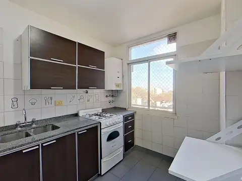 Departamento en Venta en Chacarita, USD 145.000